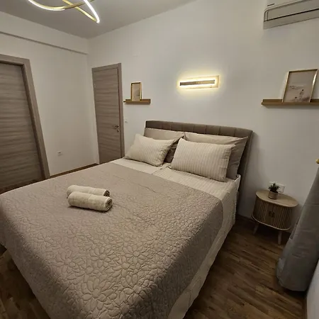Blue Horizon With Heated Pool 4br And Skylight Villa Kaštela
