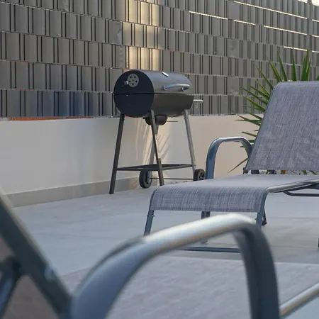 Blue Horizon With Heated Pool 4br And Skylight Вілла