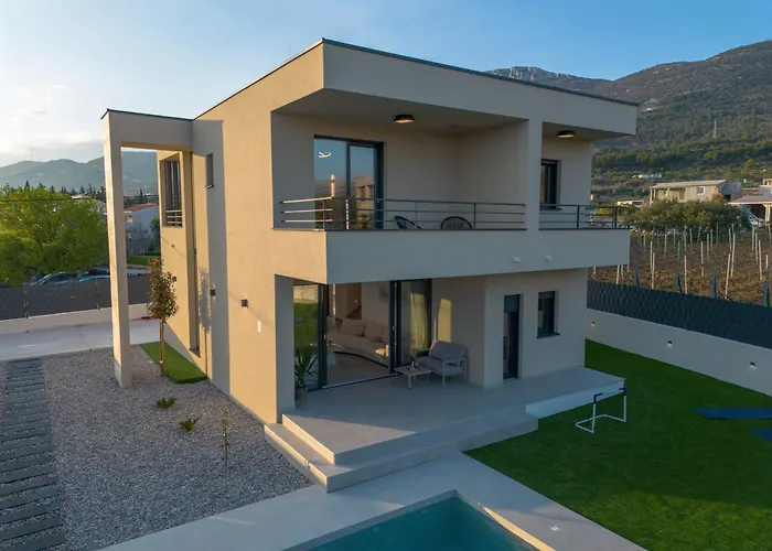New Blue Horizon With Heated Pool Βίλα Kaštela