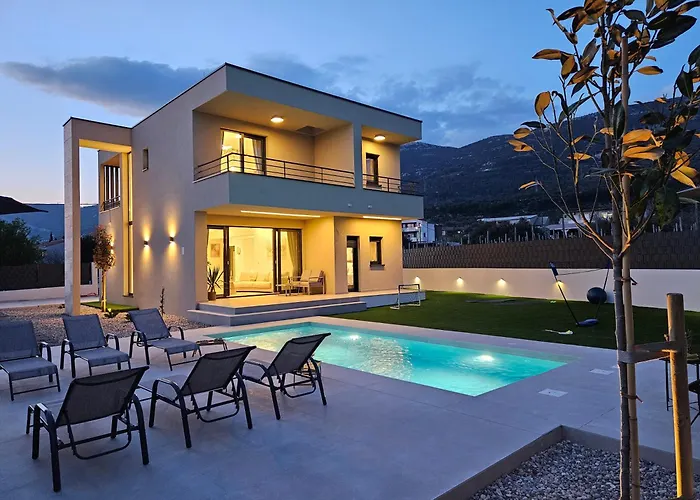 New Blue Horizon With Heated Pool Βίλα